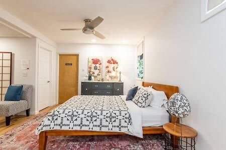 Cozy Private Apt Near Downtown Burlington Ngoại thất bức ảnh